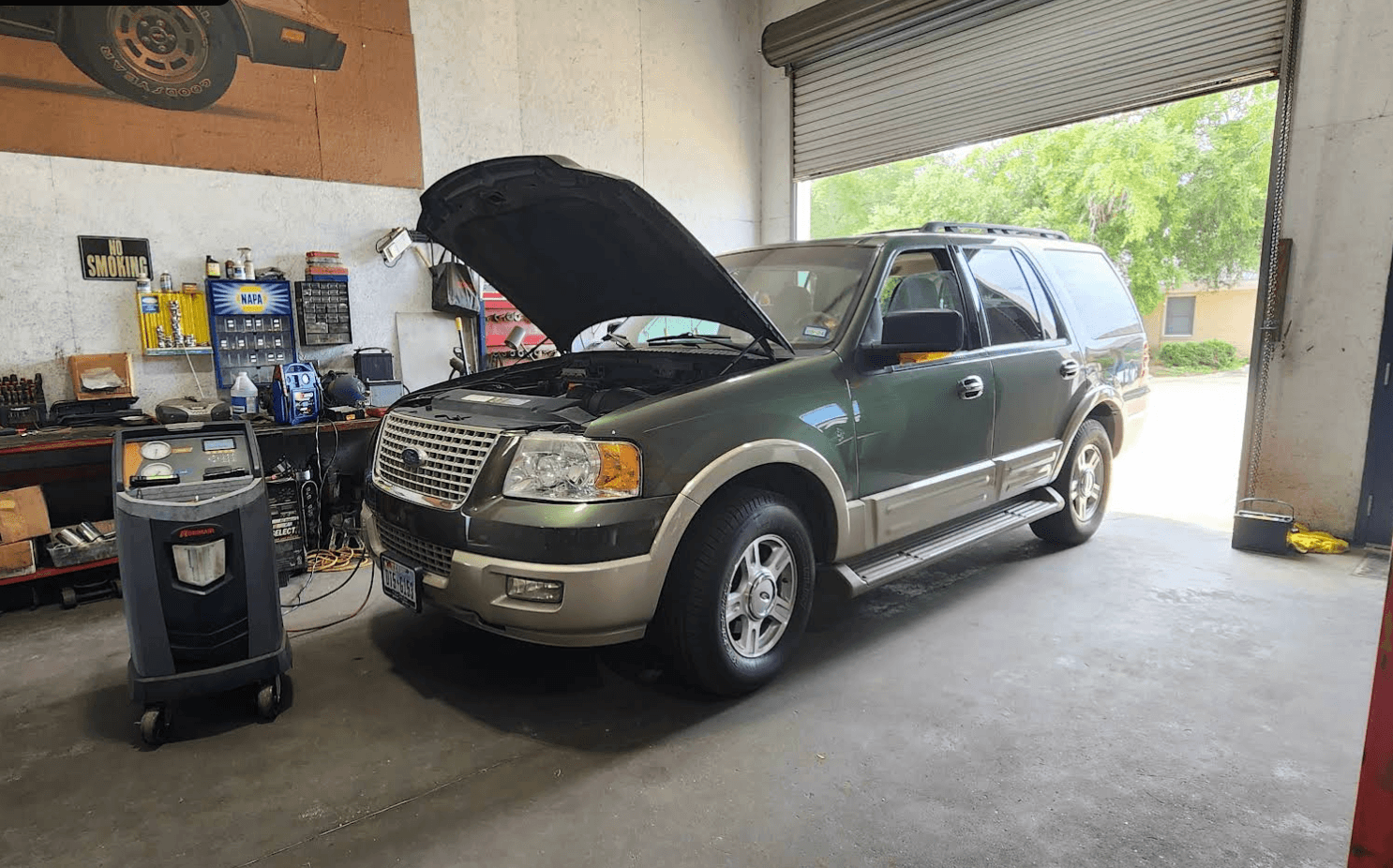 D J's Auto Service Center exterior