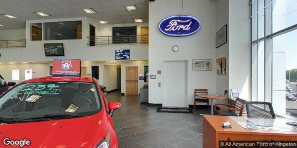 Romeo Ford Service Center workshop