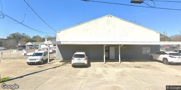 Medines Collision Center, LLC exterior